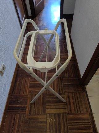 Bañera para bebé con soporte