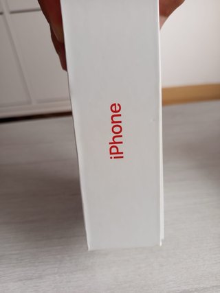 Scatola iPhone 8 64 GB Rossa