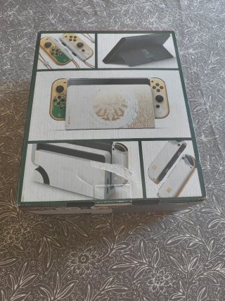 Nintendo Switch OLED Edición Zelda Tears of Kingdo