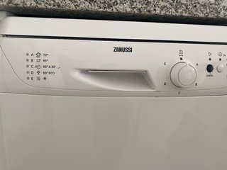 Lavavajillas Zanussi 45cm - 10 cubiertos