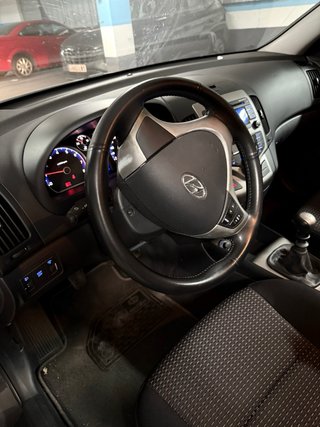 Hyundai i30 2007 gasolina solo 59.360km