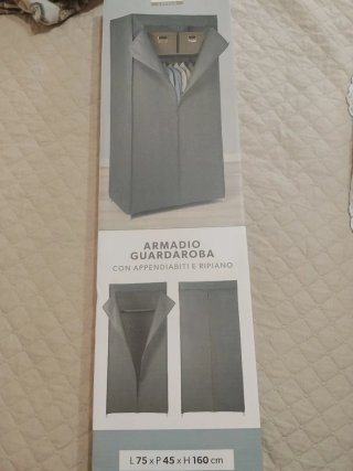 Armadio portascope in tessuto grigio
