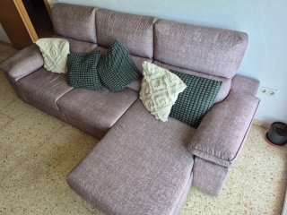 Sofá chaise longue gris tela