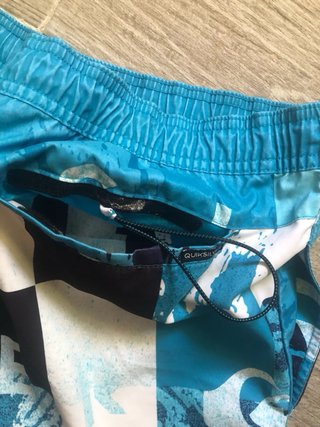 Bañador Quiksilver Azul y Blanco Talla L