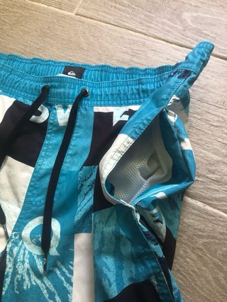 Bañador Quiksilver Azul y Blanco Talla L