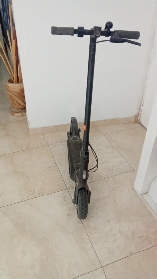 Patinete eléctrico plegable