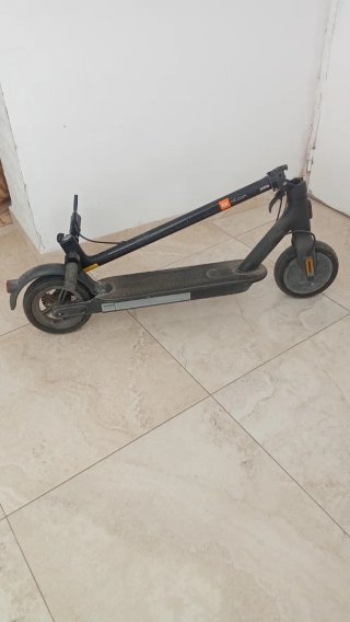 Patinete eléctrico plegable