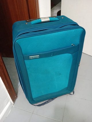 Maleta de viaje John Travel color turquesa