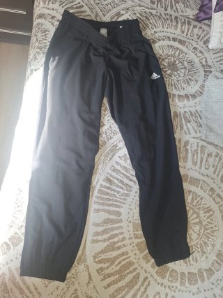 Pantalón chándal Adidas negro