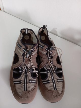 Sandalias Trekking Quechua Talla 46