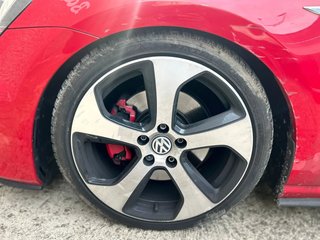 Volkswagen Golf Volkswagen Golf GTI 2.0 TSI 220CV BMT