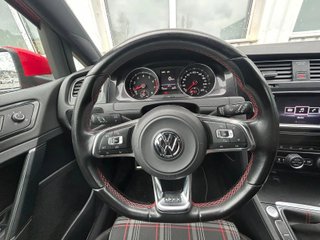 Volkswagen Golf Volkswagen Golf GTI 2.0 TSI 220CV BMT