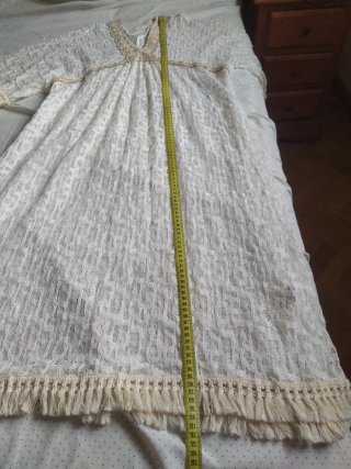 Túnica blanca de encaje