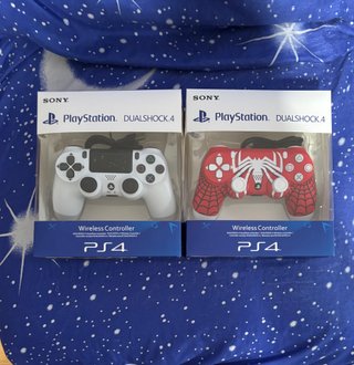 Mandos PS4 Dualshock 4 Pack Spiderman Blanco