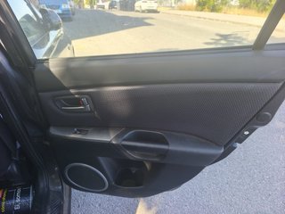 Mazda 3  etiqueta c