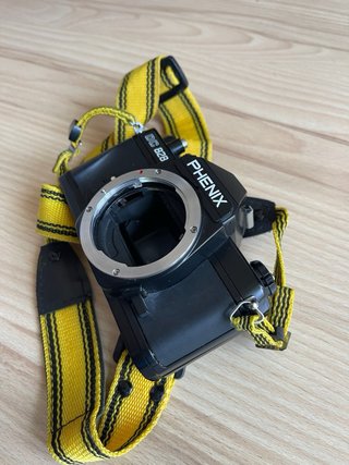 Fotocamera Phenix DC 828 con cinturino