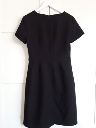 Vero Moda. Vestido negro. T. 38