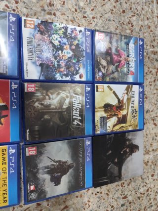 PS4 (PlayStation 4) + 11 Juegos