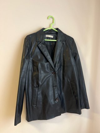 Chaqueta Polipiel Estilo Vintage