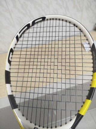 Raqueta Babolat Aero Pro Drive.  Funda de regalo.