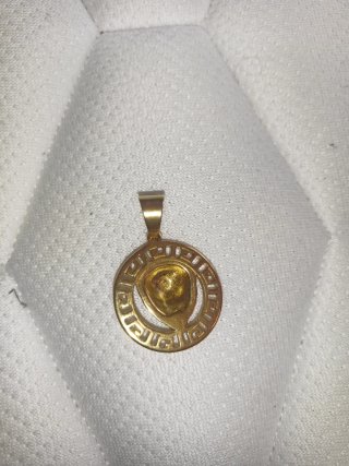 Collar de versace bañado en oro de 18k