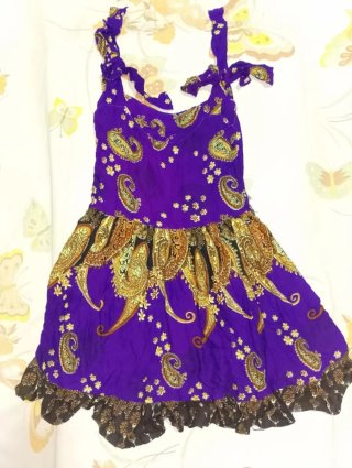 Ropa confeccionada para mujer y niña en varios tam