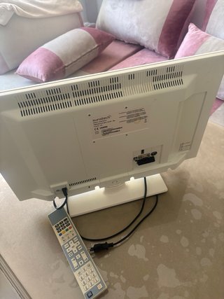 TV Suntech Blanco 22