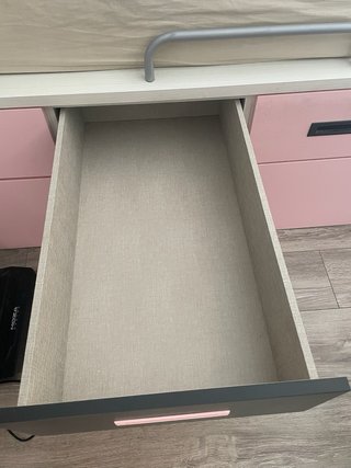 Cama nido, escritorio y estantería