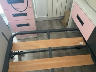 Cama nido, escritorio y estantería
