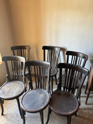 Lote 6 Sillas Antiguas de Madera Oscura