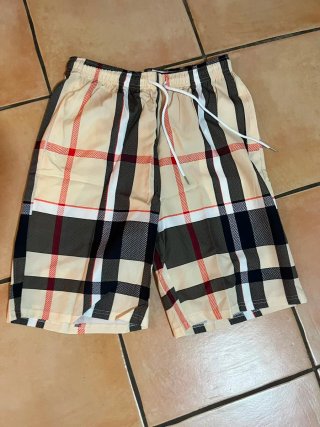 Pantalón corto cuadros Burberry