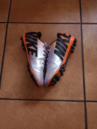 Botas de fútbol Nike Mercurial Talla 34