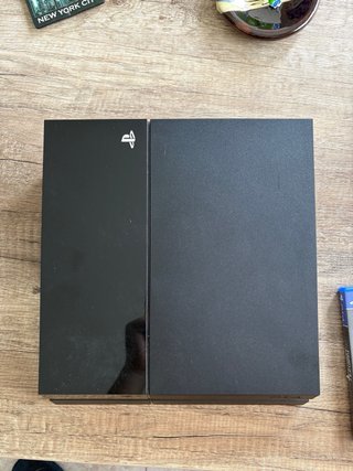PS4 500GB + 2 Mandos + 6 Juegos Con caja