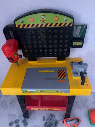 Banco de herramientas infantil y accesorios