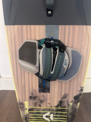 Duotone Select Kiteboard 2022 141-42 Carbon