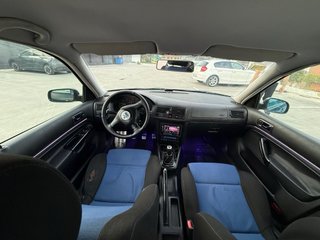 Volkswagen Golf 2001