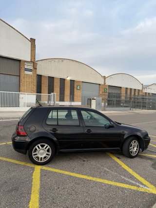 Volkswagen Golf 2001