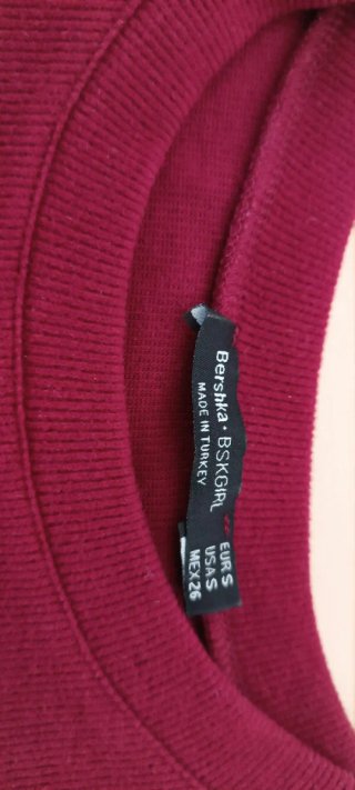 Jersey Bershka con volantes
