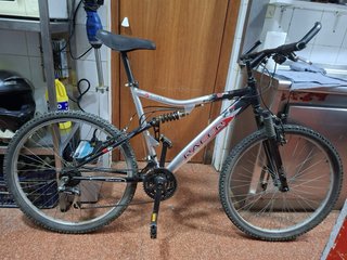 Bicicleta MTB Racer 26 Aluminio