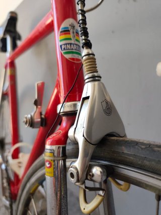 Bicicleta Pinarello Montello Roja