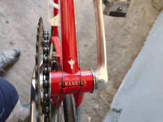 Bicicleta Pinarello Montello Roja