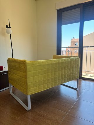 Sofá IKEA amarillo 120x74 cm