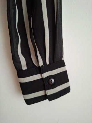 Camisa transparente rayas blanco y negro