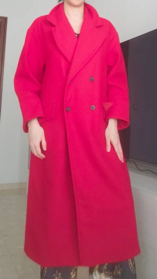 Abrigo oversize rojo Stradivarius Talla S