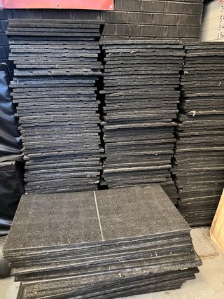 Suelo de caucho para gimnasio
