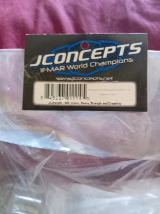 Carrocería JConcepts B5M Team Associated
