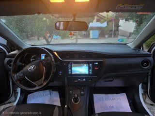 Toyota Auris 2016