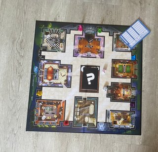 Monopoly y Cluedo