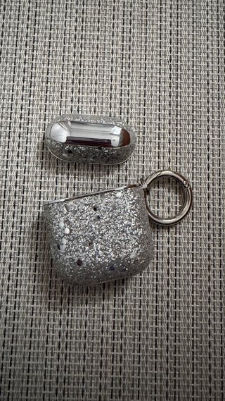 Funda Brillante Airpods 1/2