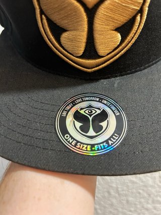 Gorra Tomorrowland Gold Icon Cap Negra Dorada